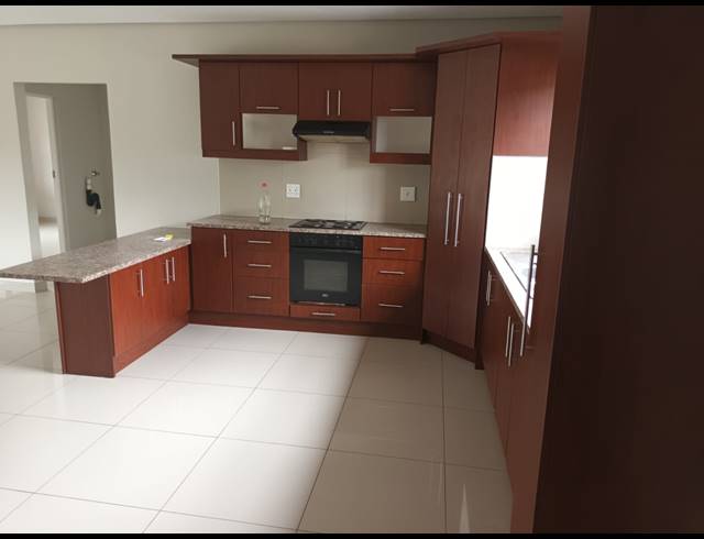 2 BEDROOM APARTMENT TO LET IN MOUNT VERNON